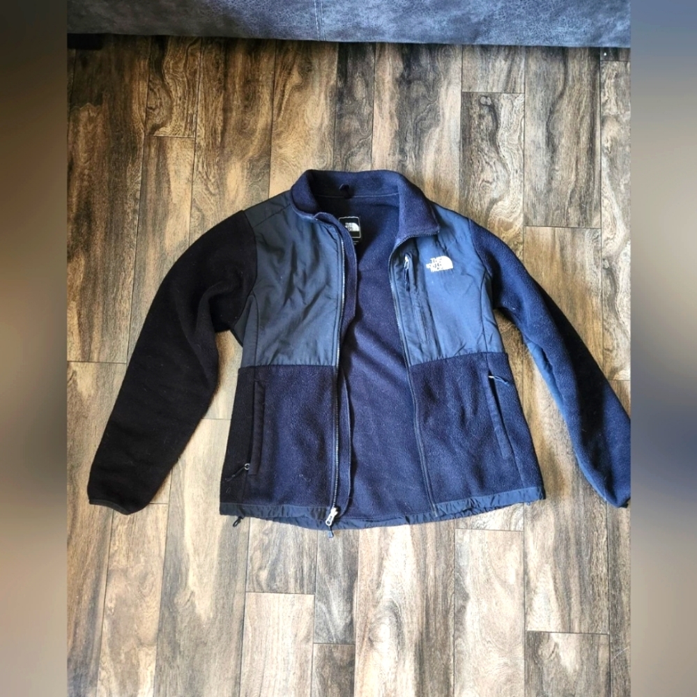 North face fleece jacket